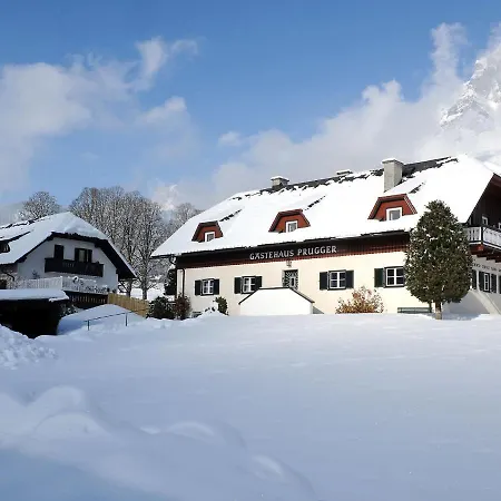 Spacious Apartment In Ramsau Am Dachstein With Swimming Pool דירה *