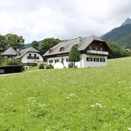 Spacious Apartment In Ramsau Am Dachstein With Swimming Pool * רמסאו אם דכשטיין