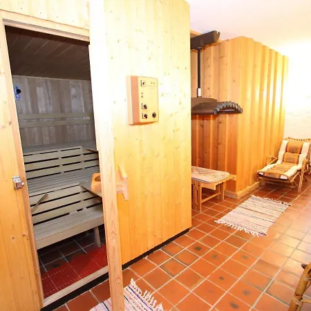 דירה Spacious Apartment In Ramsau Am Dachstein With Swimming Pool רמסאו אם דכשטיין